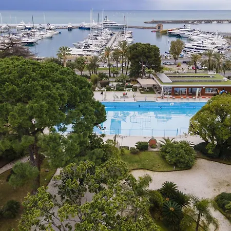 Apartamento Mediterranee By Interhome